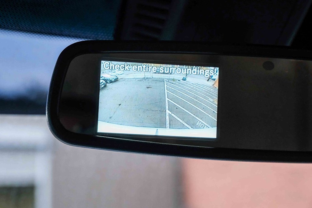 Thumbnail: 2025 Mercedes-Benz Sprinter - 13