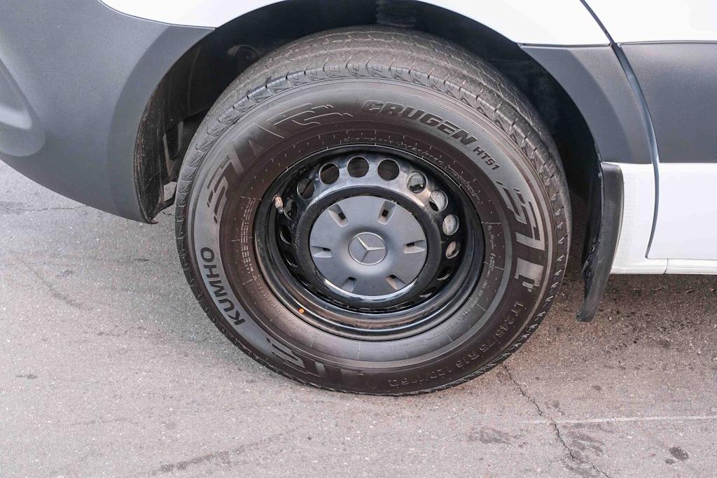 Thumbnail: 2025 Mercedes-Benz Sprinter - 18