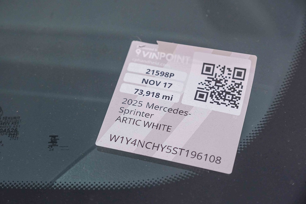 Thumbnail: 2025 Mercedes-Benz Sprinter - 27