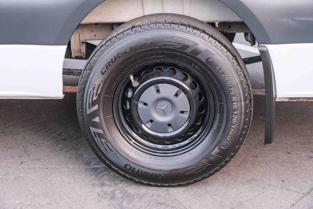 Thumbnail: 2025 Mercedes-Benz Sprinter - 5