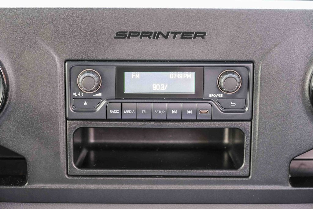 Thumbnail: 2025 Mercedes-Benz Sprinter - 23