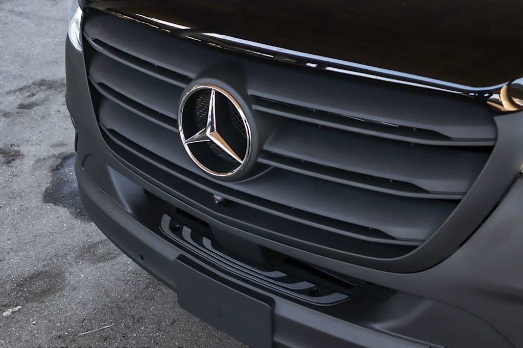 Thumbnail: 2026 Mercedes-Benz Sprinter - 5
