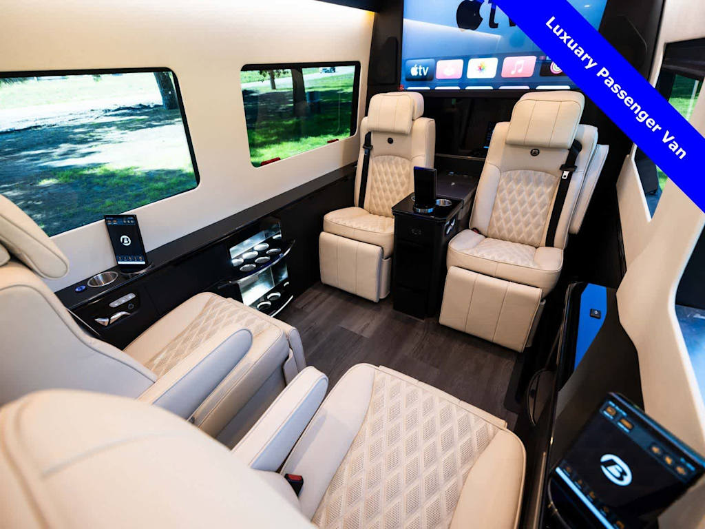 Thumbnail: 2024 Mercedes-Benz Sprinter - 19