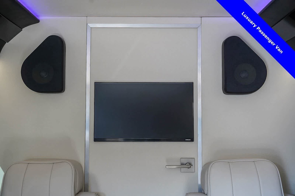 Thumbnail: 2024 Mercedes-Benz Sprinter - 76