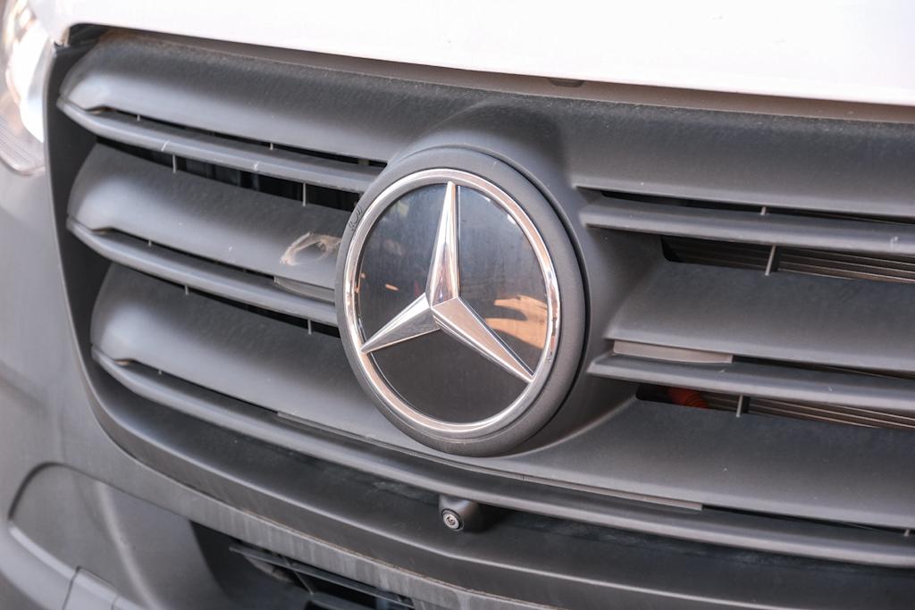Thumbnail: 2025 Mercedes-Benz eSprinter - 6
