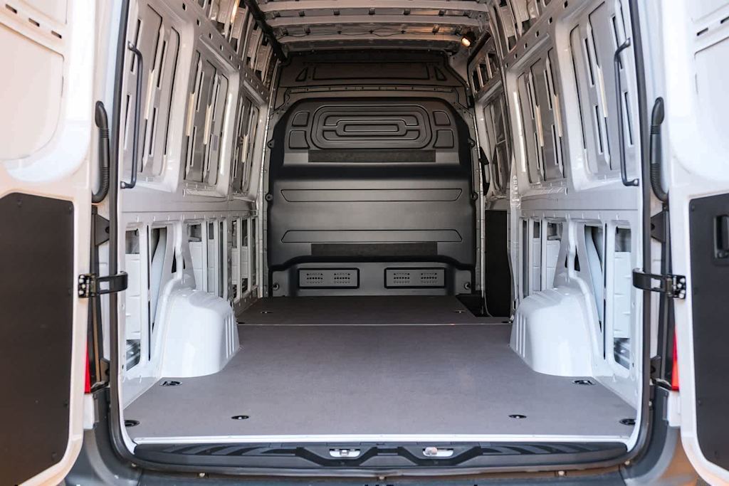 Thumbnail: 2025 Mercedes-Benz eSprinter - 30