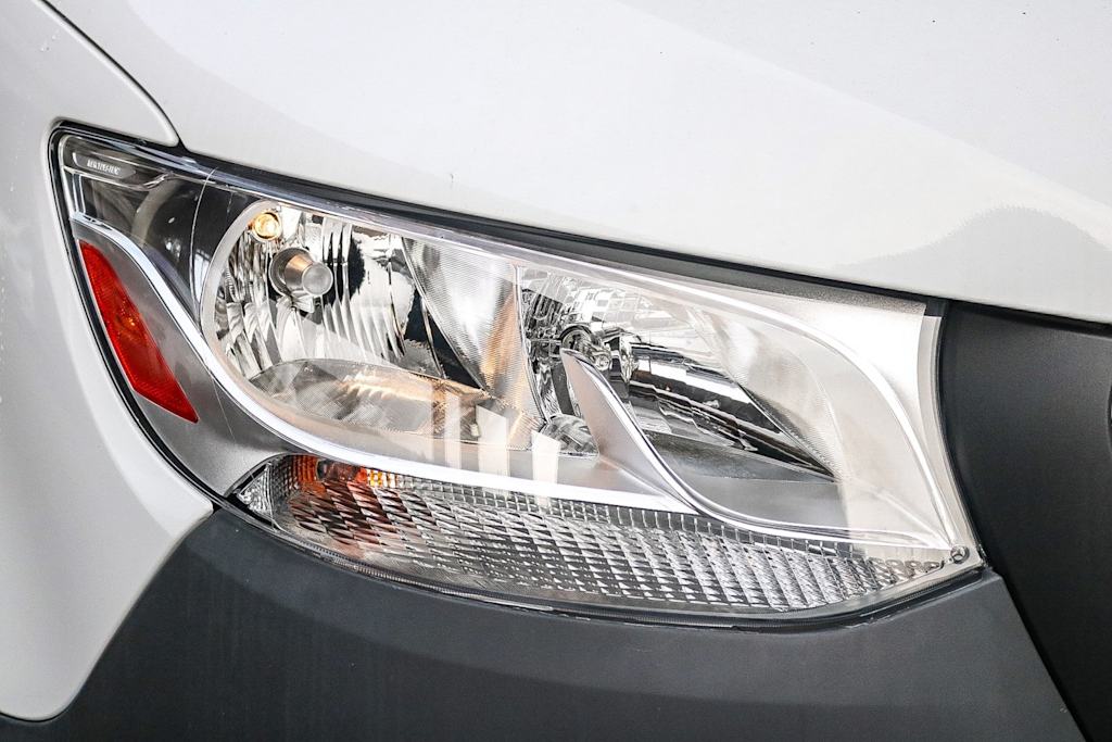 Thumbnail: 2024 Mercedes-Benz eSprinter - 16