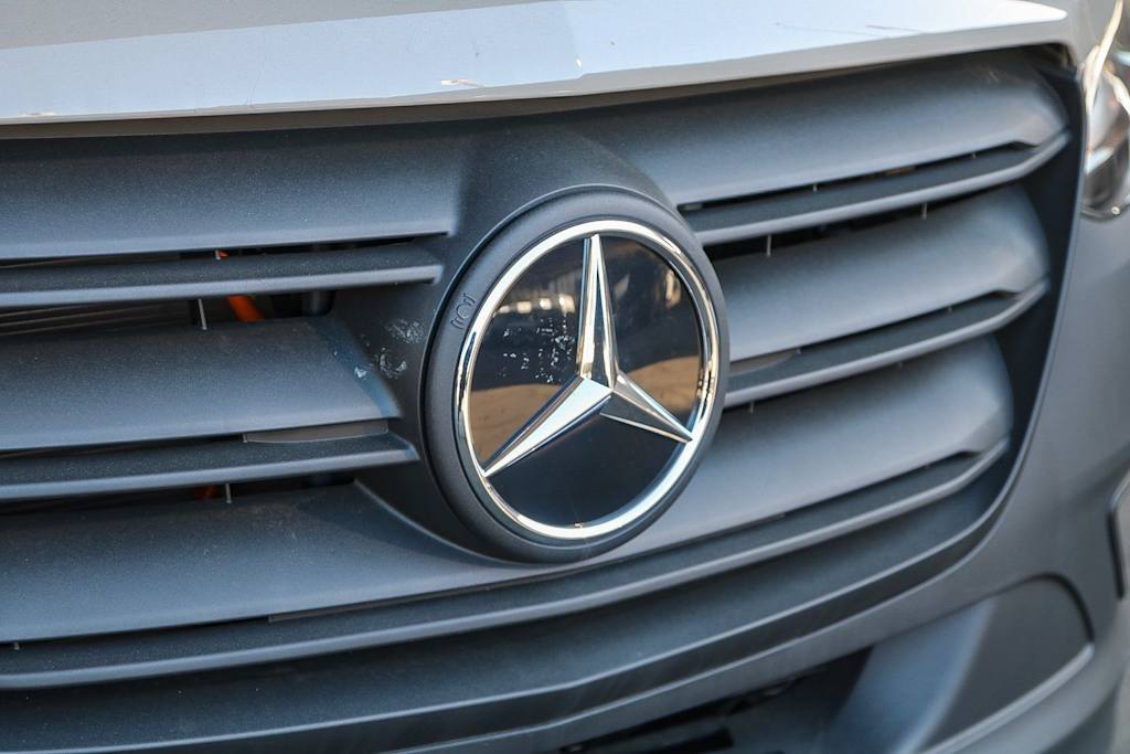 Thumbnail: 2024 Mercedes-Benz eSprinter - 5