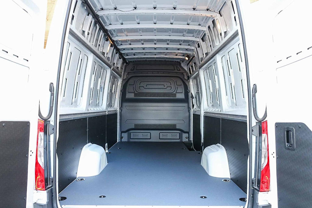 Thumbnail: 2024 Mercedes-Benz eSprinter - 11