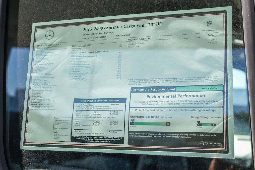 Thumbnail: 2025 Mercedes-Benz eSprinter - 35