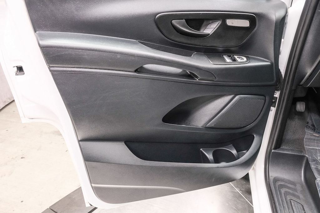 Thumbnail: 2022 Mercedes-Benz Metris - 28