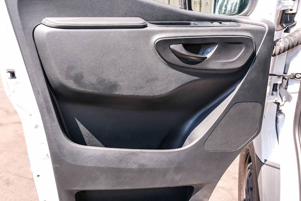 Thumbnail: 2020 Mercedes-Benz Sprinter - 30