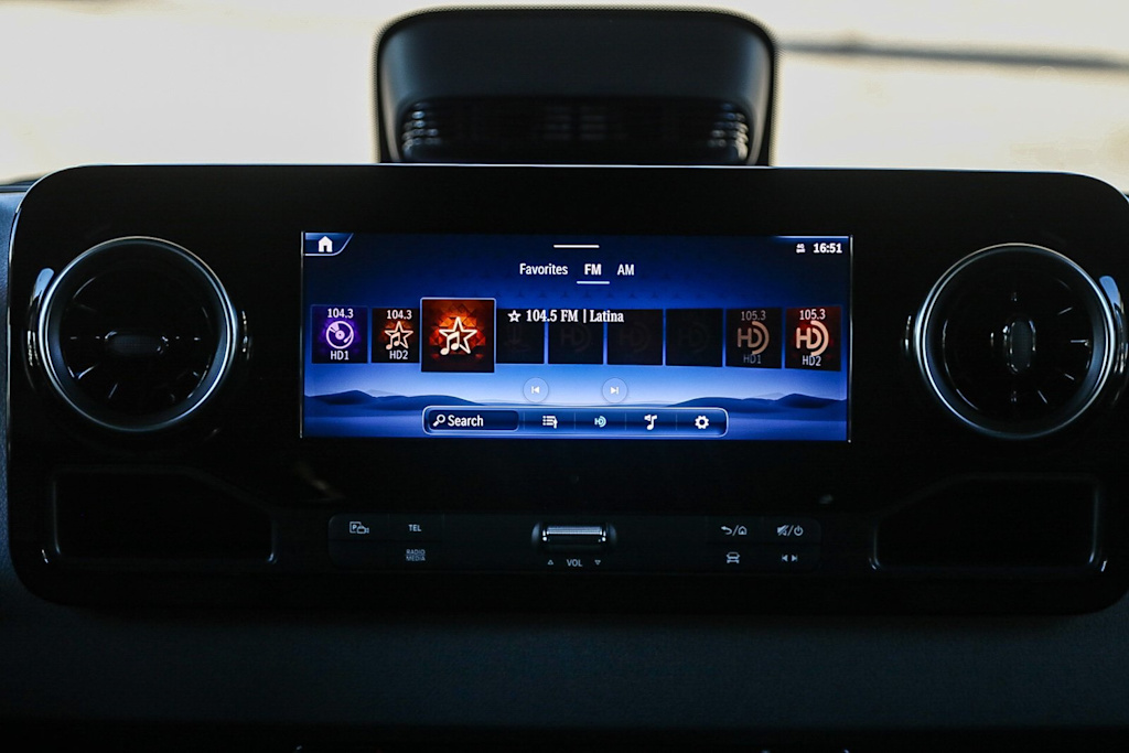 2025 Mercedes-Benz Sprinter 2500 22