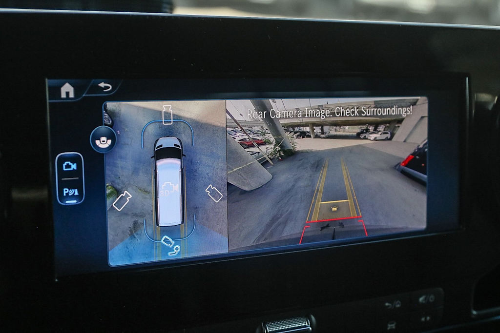 Thumbnail: 2025 Mercedes-Benz Sprinter - 25