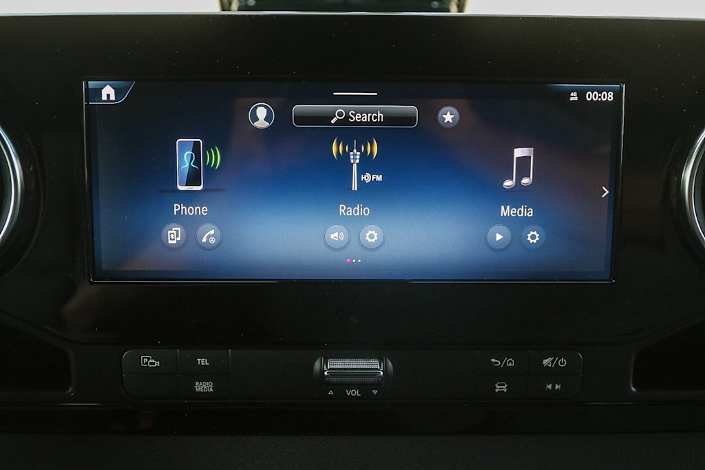 Thumbnail: 2025 Mercedes-Benz Sprinter - 13