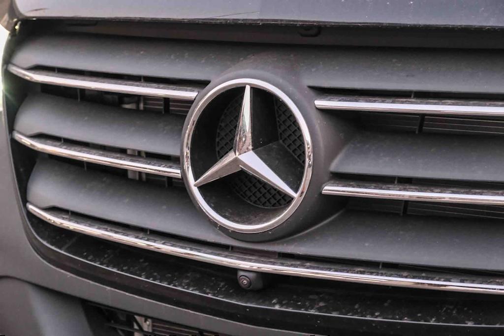 Thumbnail: 2026 Mercedes-Benz Sprinter - 7