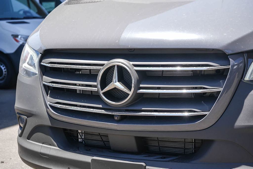 Thumbnail: 2026 Mercedes-Benz Sprinter - 20