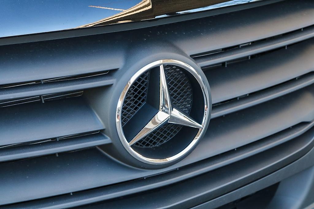 2025 Mercedes-Benz Sprinter 2500 6