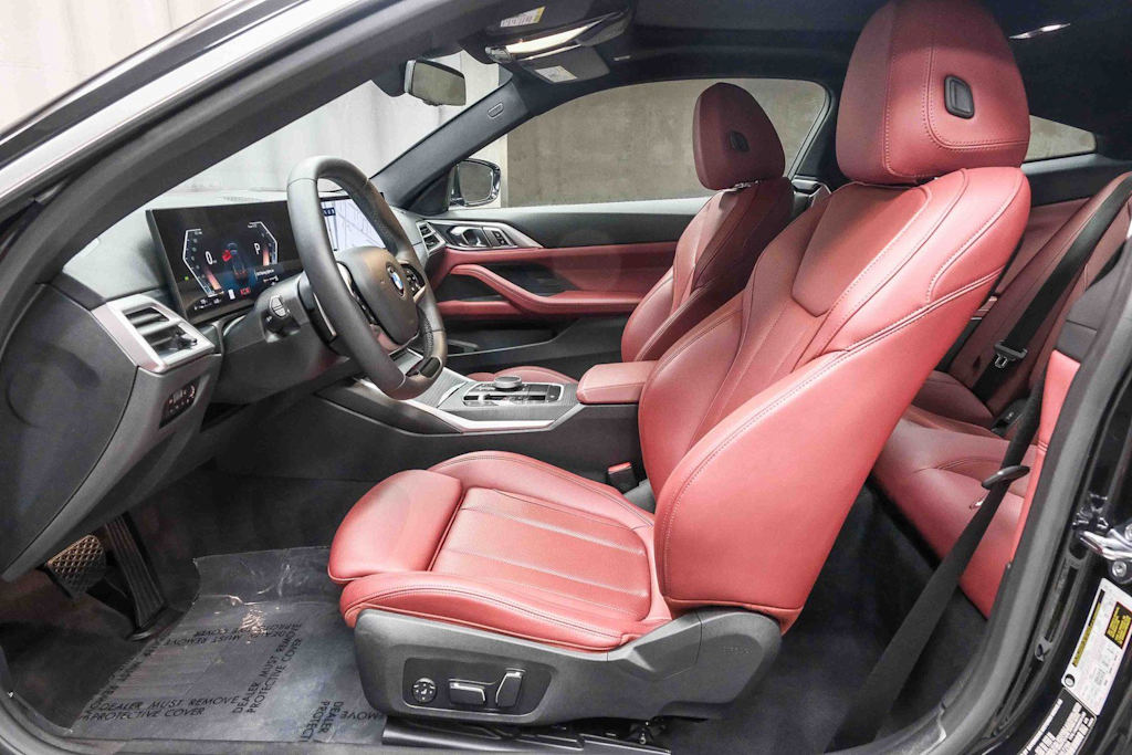 Thumbnail: 2025 BMW 4 Series - 9