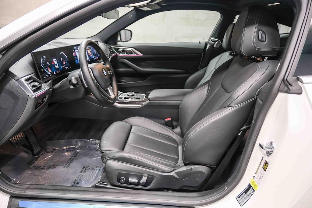Thumbnail: 2024 BMW 4 Series - 11
