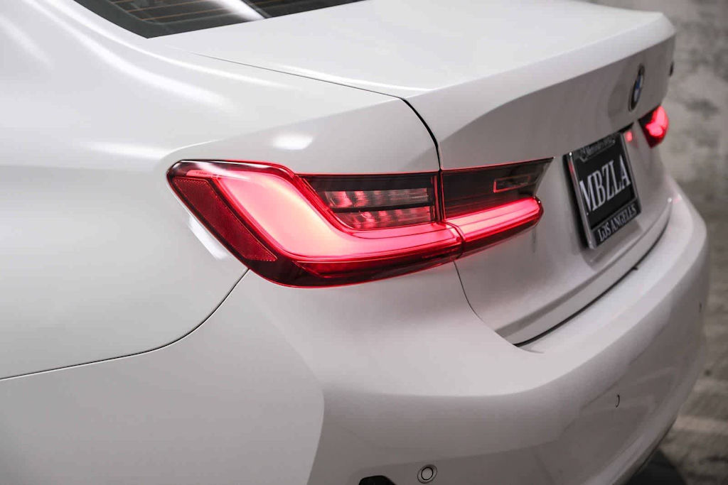 Thumbnail: 2019 BMW 3 Series - 19