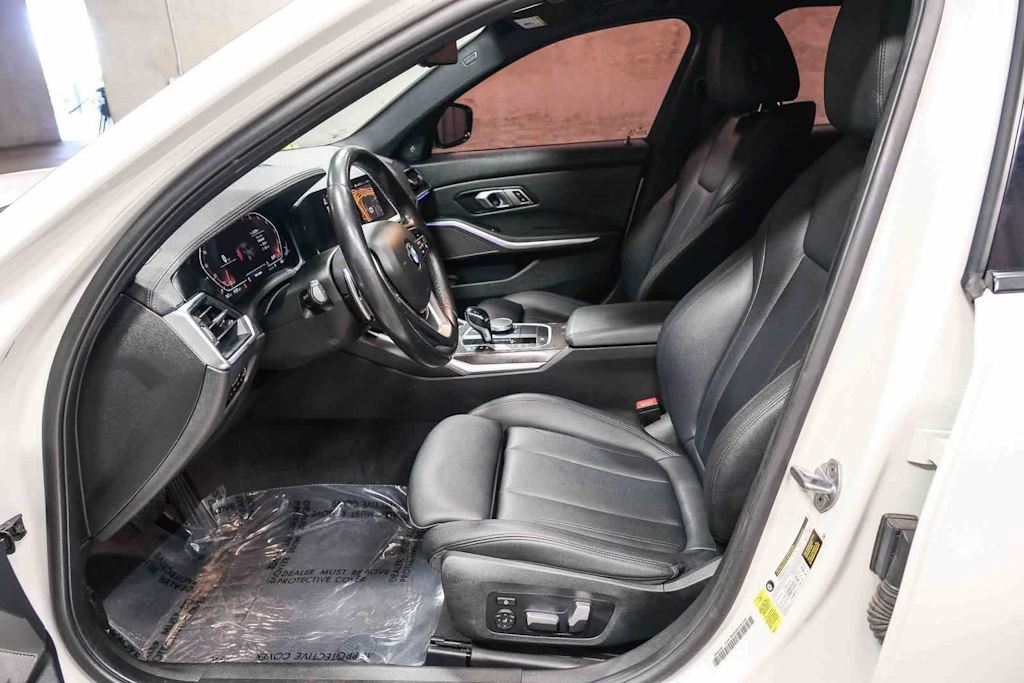 Thumbnail: 2019 BMW 3 Series - 11