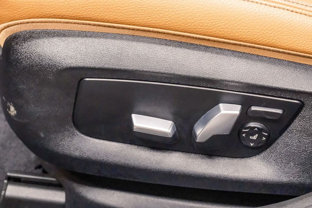 Thumbnail: 2019 BMW 5 Series - 30