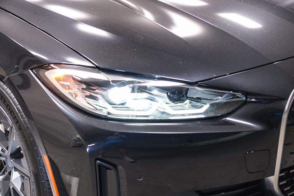 Thumbnail: 2023 BMW i4 - 24