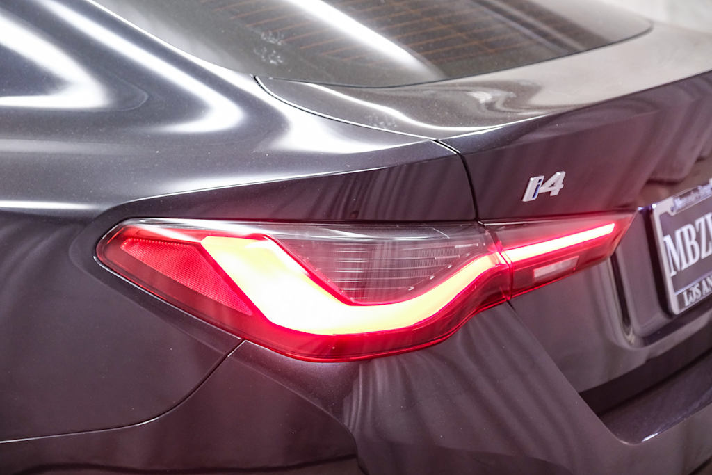 Thumbnail: 2023 BMW i4 - 19