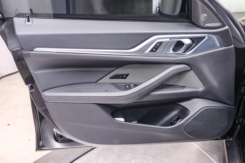 Thumbnail: 2023 BMW i4 - 30