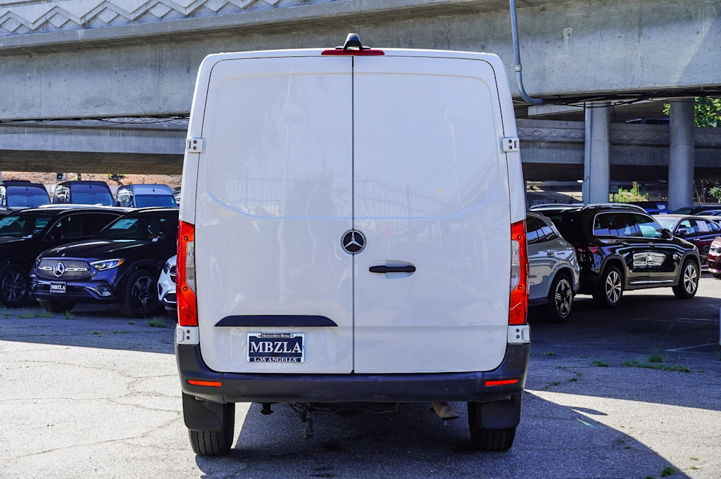 Thumbnail: 2019 Mercedes-Benz Sprinter - 17