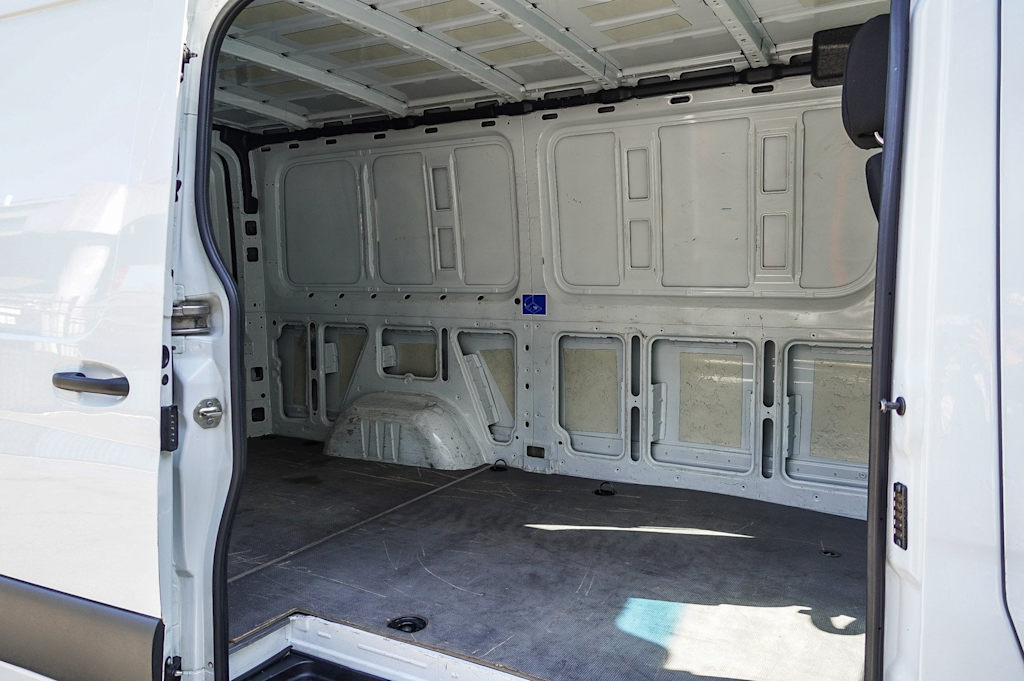 Thumbnail: 2019 Mercedes-Benz Sprinter - 11