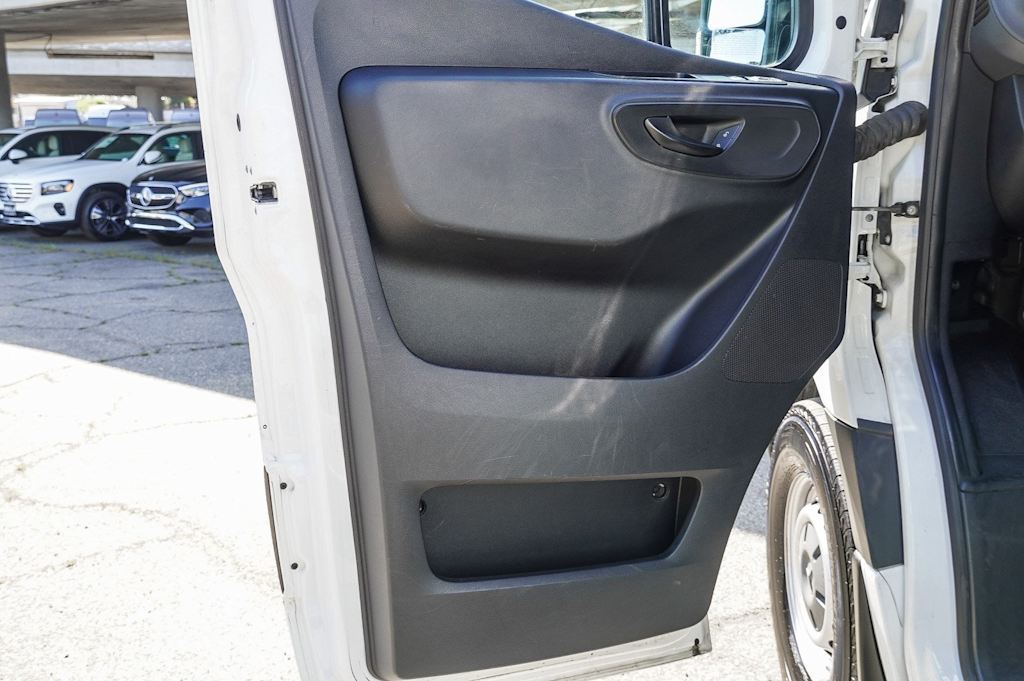 Thumbnail: 2019 Mercedes-Benz Sprinter - 23