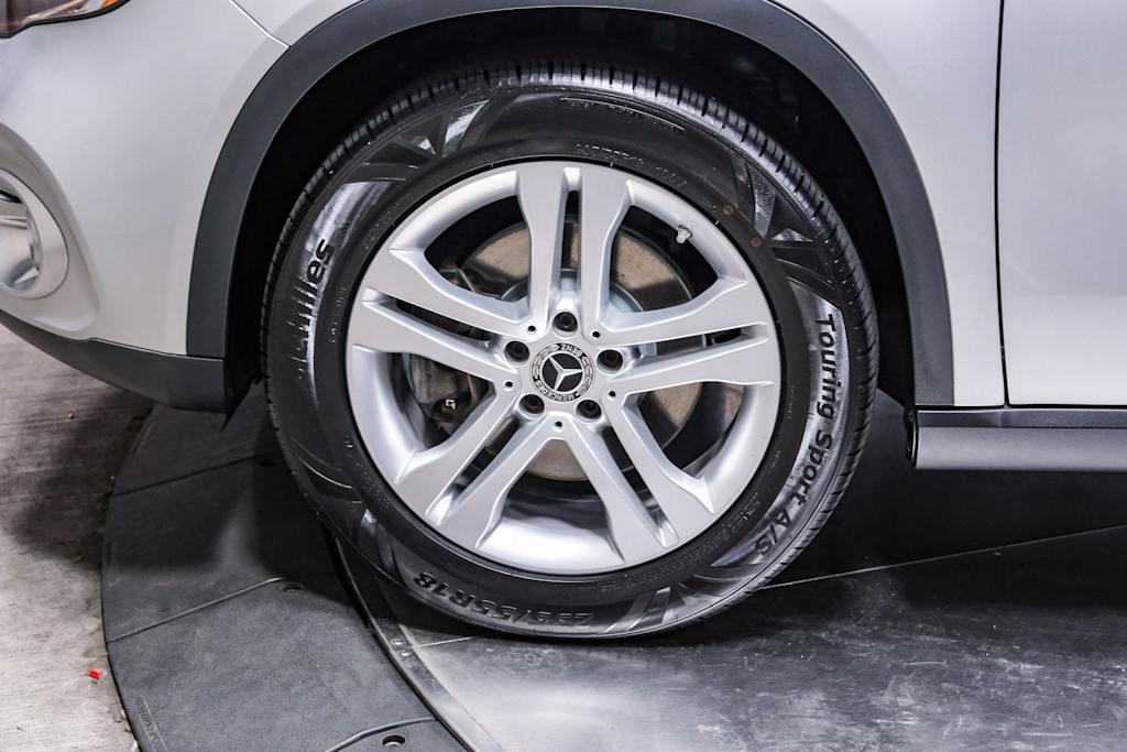 Thumbnail: 2018 Mercedes-Benz GLA - 17