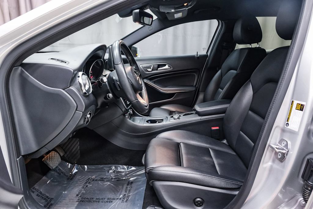 Thumbnail: 2018 Mercedes-Benz GLA - 8