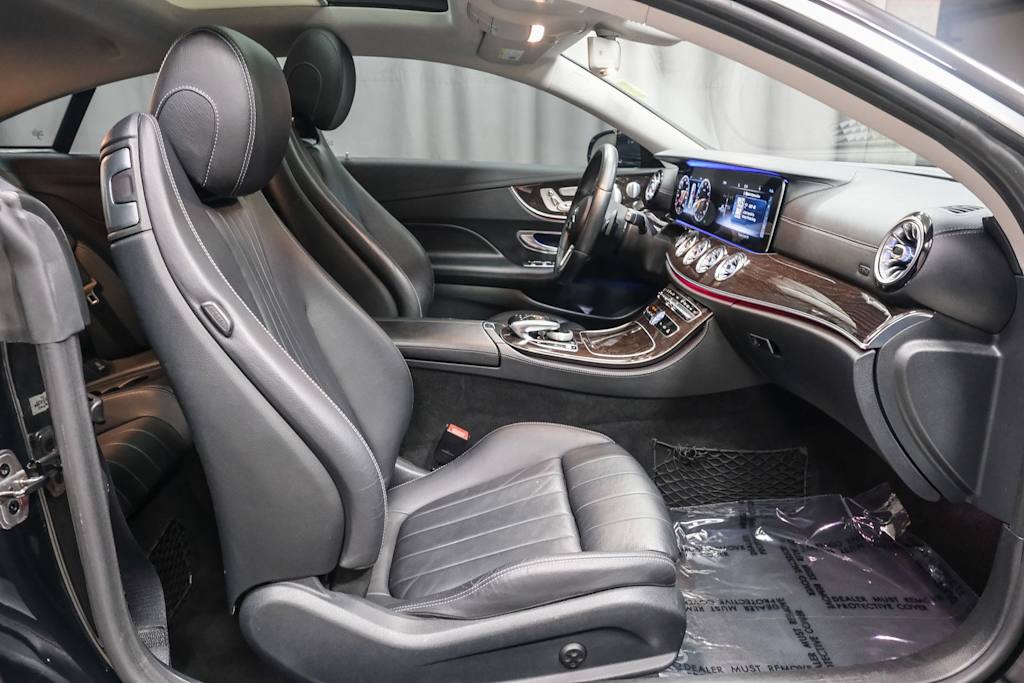 Thumbnail: 2019 Mercedes-Benz E-Class - 9