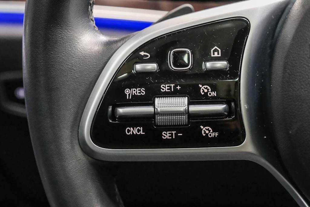 Thumbnail: 2019 Mercedes-Benz E-Class - 25