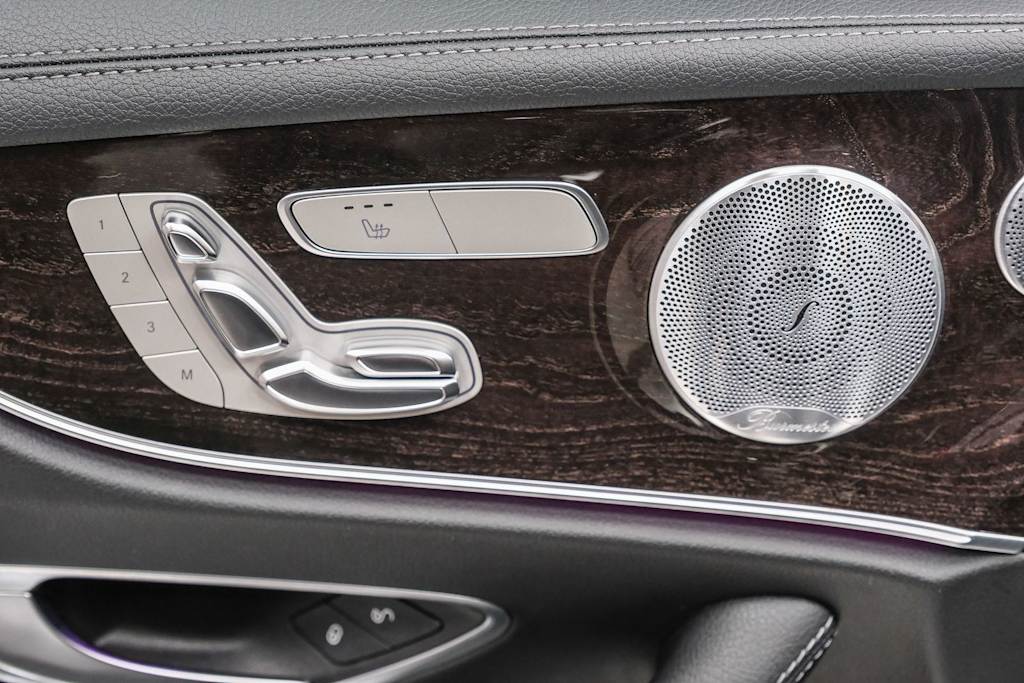 Thumbnail: 2019 Mercedes-Benz E-Class - 29