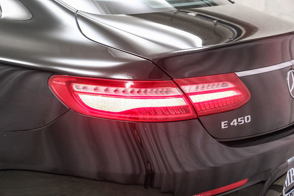 Thumbnail: 2019 Mercedes-Benz E-Class - 16