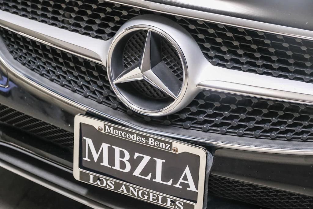 Thumbnail: 2019 Mercedes-Benz E-Class - 6
