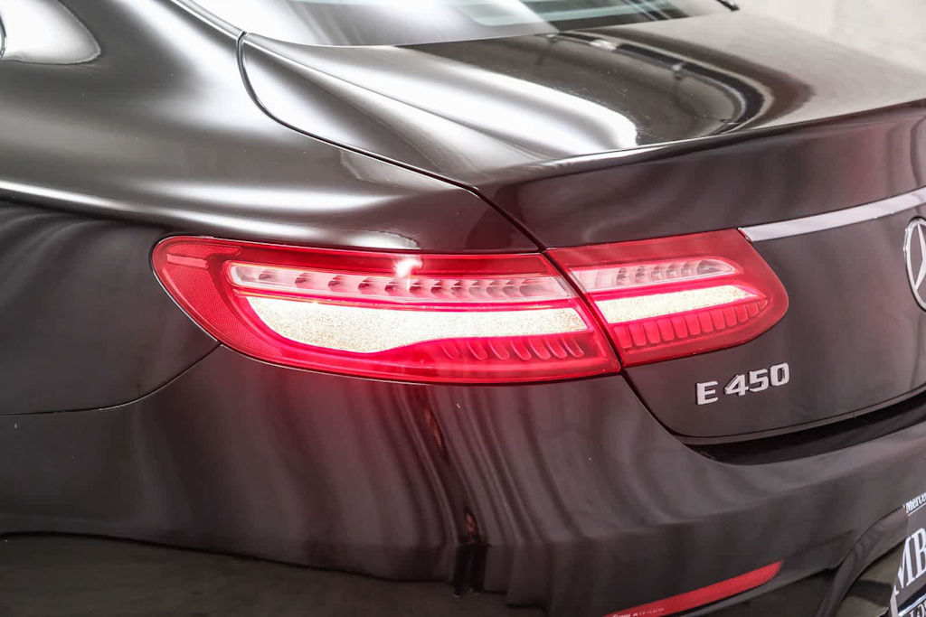 Thumbnail: 2019 Mercedes-Benz E-Class - 16