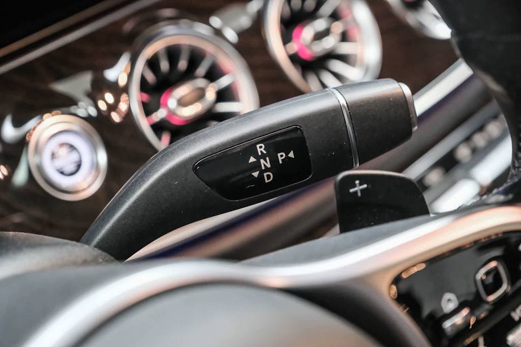 Thumbnail: 2019 Mercedes-Benz E-Class - 26