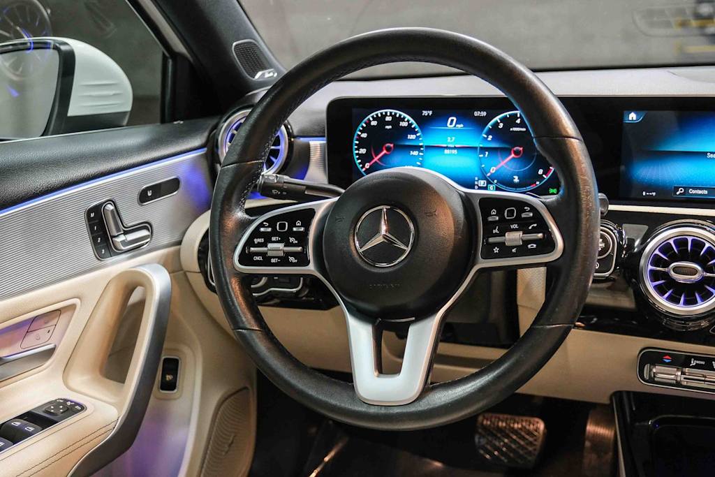 Thumbnail: 2019 Mercedes-Benz A-Class - 10