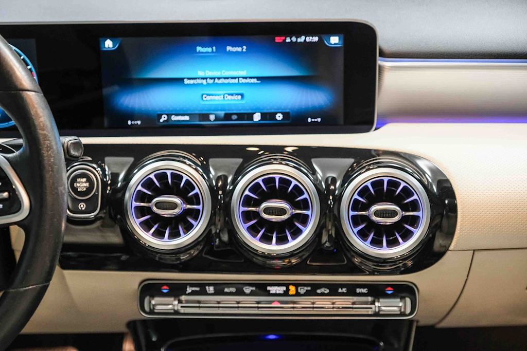 Thumbnail: 2019 Mercedes-Benz A-Class - 14
