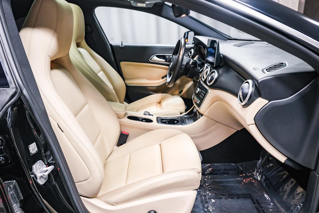 Thumbnail: 2018 Mercedes-Benz CLA - 10