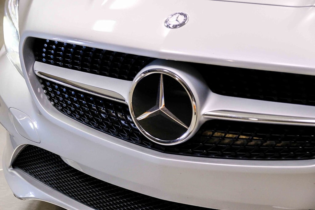 Thumbnail: 2015 Mercedes-Benz CLA - 6