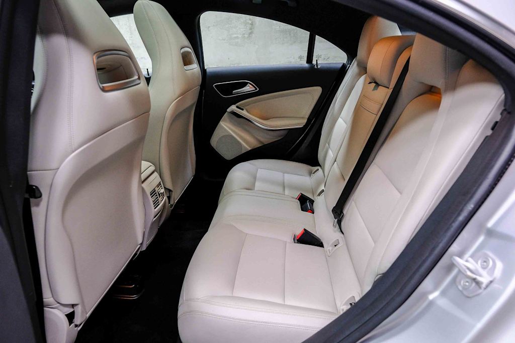 Thumbnail: 2015 Mercedes-Benz CLA - 12