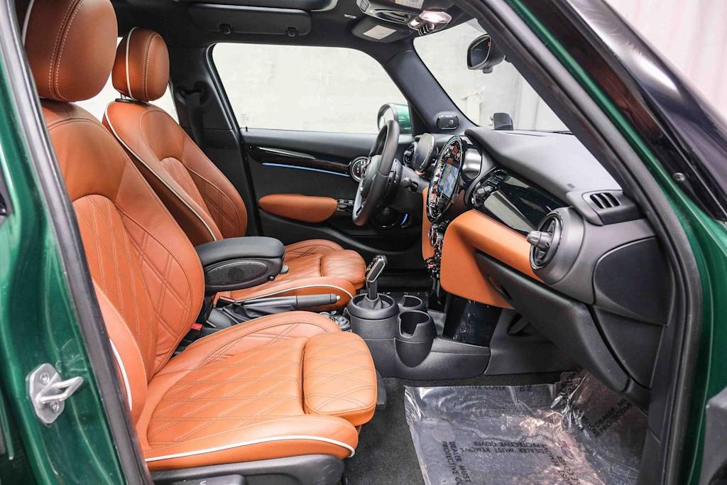 Thumbnail: 2023 MINI Cooper - 9