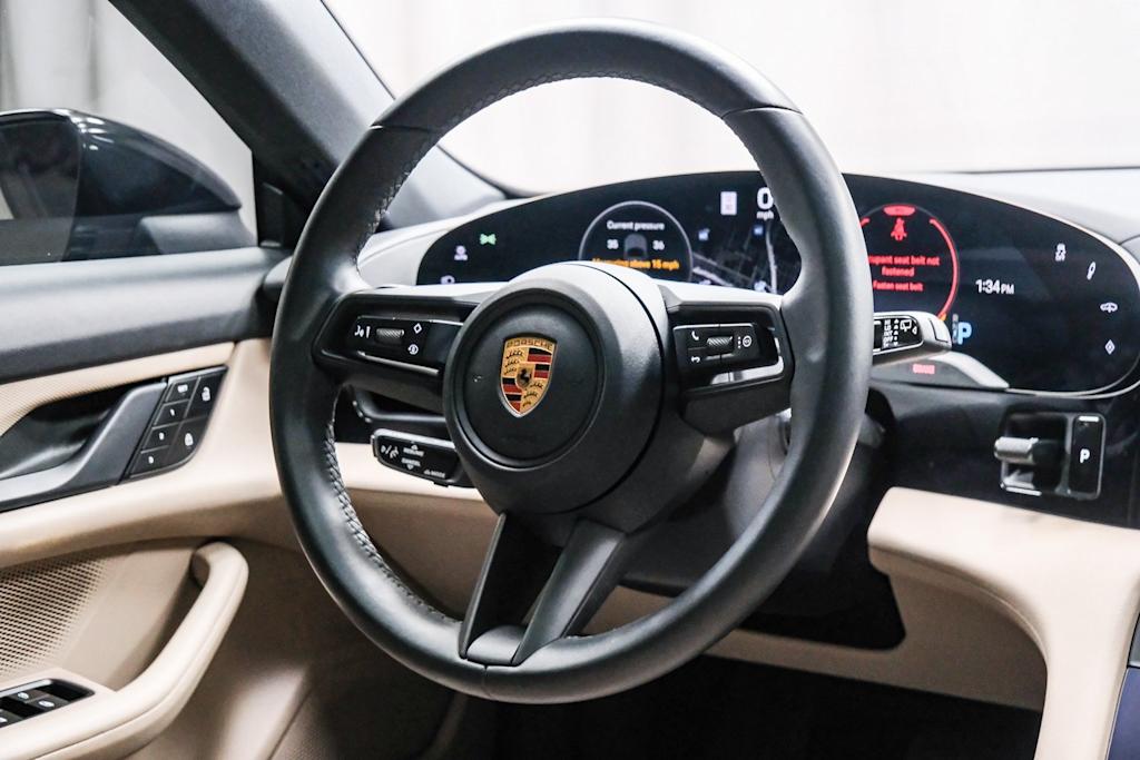Thumbnail: 2023 Porsche Taycan - 11