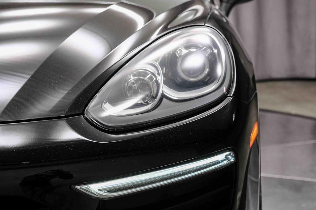 Thumbnail: 2016 Porsche Cayenne - 22
